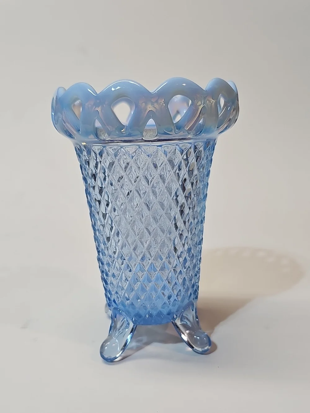 Vintage Imperial Glass Light Blue Opalescent Decorative 4-toed Flower Bud Vase